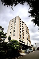 Le Basilic Addis Hotel Apartment & Spa