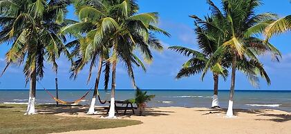 Sunshine Cabanas At Ocean View