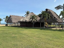 Sunshine Cabanas At Ocean View