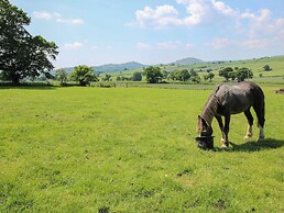 Upper Home Farm