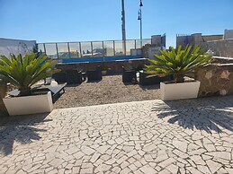 ALBACHIARA GUEST HOUSE