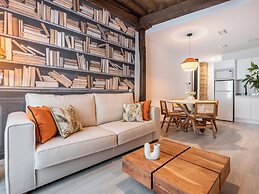 Apartamentos Puerta Elvira Suites 3000