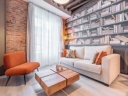 Apartamentos Puerta Elvira Suites 3000