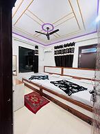 New khandelwal Guest House