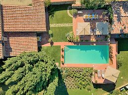 Exclusive Villa & Winery for 4 Persons