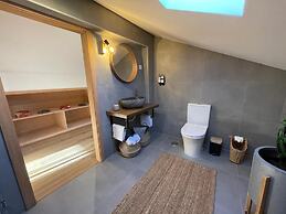 Villa D'Aurora Country Suites