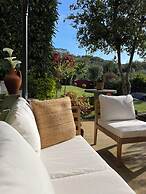 Villa D'Aurora Country Suites