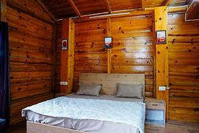 7 Lake Stays Sattal