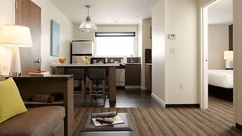 Hyatt House Schenectady / Mohawk Harbor