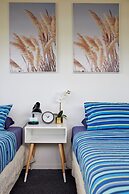 Pacific Coast Lodge and Backpackers