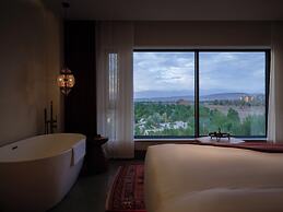 Rizamat Manor Bed&Breakfast