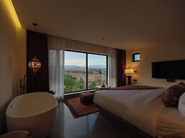 Rizamat Manor Bed&Breakfast