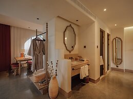 Rizamat Manor Bed&Breakfast