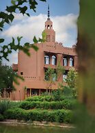 Rizamat Manor Bed&Breakfast