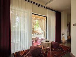 Rizamat Manor Bed&Breakfast