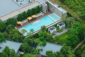 Nimman Private Luxury Pool Villa Resort
