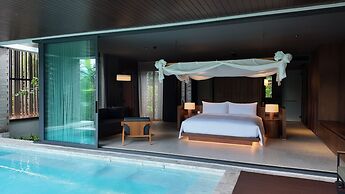 Nimman Private Luxury Pool Villa Resort