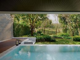 Nimman Private Luxury Pool Villa Resort