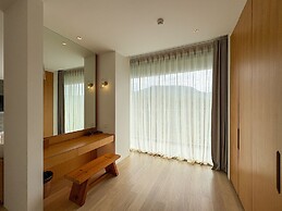 Nimman Private Luxury Pool Villa Resort