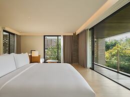 Nimman Private Luxury Pool Villa Resort