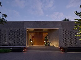Nimman Private Luxury Pool Villa Resort
