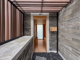 Nimman Private Luxury Pool Villa Resort