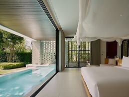 Nimman Private Luxury Pool Villa Resort