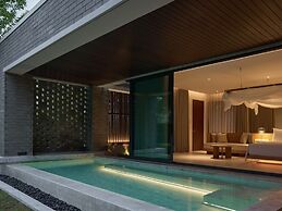 Nimman Private Luxury Pool Villa Resort