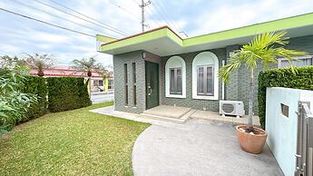 GREEN LODGE