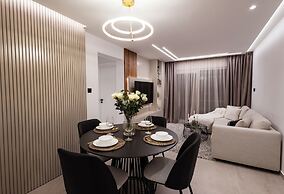 Luxury Marina Beach Stay