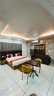 Hotel Robinson Kasganj