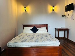 Ella Hide Forest Cottage