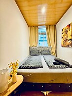 Comfortable 4BR Apt for 12 FAC Platz