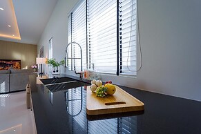 Modern 3 Bedroom Villa AS1