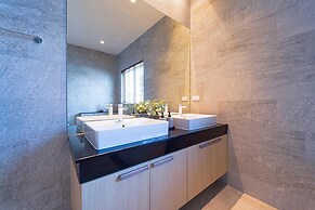 Modern 3 Bedroom Villa AS1