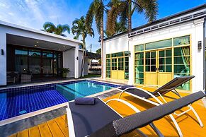 Beautiful 4-Bedroom Pool Villa BL9