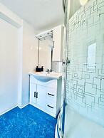 Comfortable 2BR Apt for 7 Guests