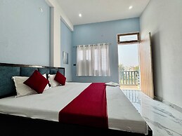 Hotel radha Aradhya Sadan