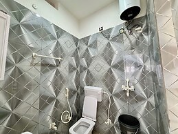 Hotel radha Aradhya Sadan