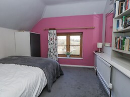 Honeysuckle Cottage