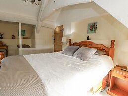 Honeysuckle Cottage