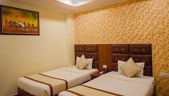 Fairvacanze Lucknow City Centre