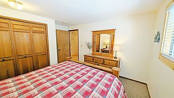 Pine Needle 2 4 Bedroom Condo