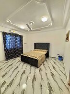 Charming 2 Bedroom House in Vibrant Ablekuma Olebu