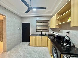 Charming 2 Bedroom House in Vibrant Ablekuma Olebu