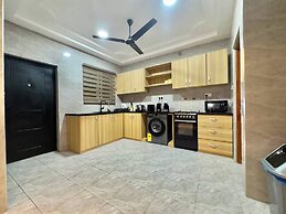 Charming 2 Bedroom House in Vibrant Ablekuma Olebu