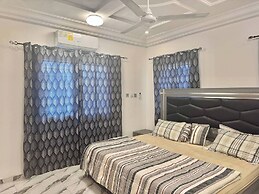 Charming 2 Bedroom House in Vibrant Ablekuma Olebu