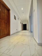 Charming 2 Bedroom House in Vibrant Ablekuma Olebu
