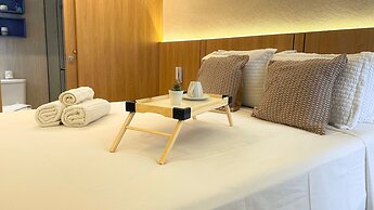 Studio Vista Mar Lateral - By Almare