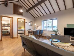 Blue Bird Cottage